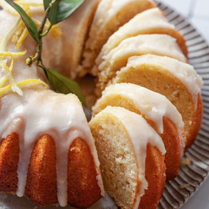 Vegan Lemon Bundt Cake