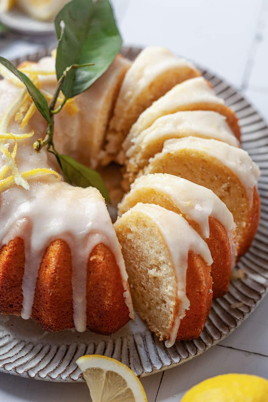 Vegan Lemon Bundt Cake