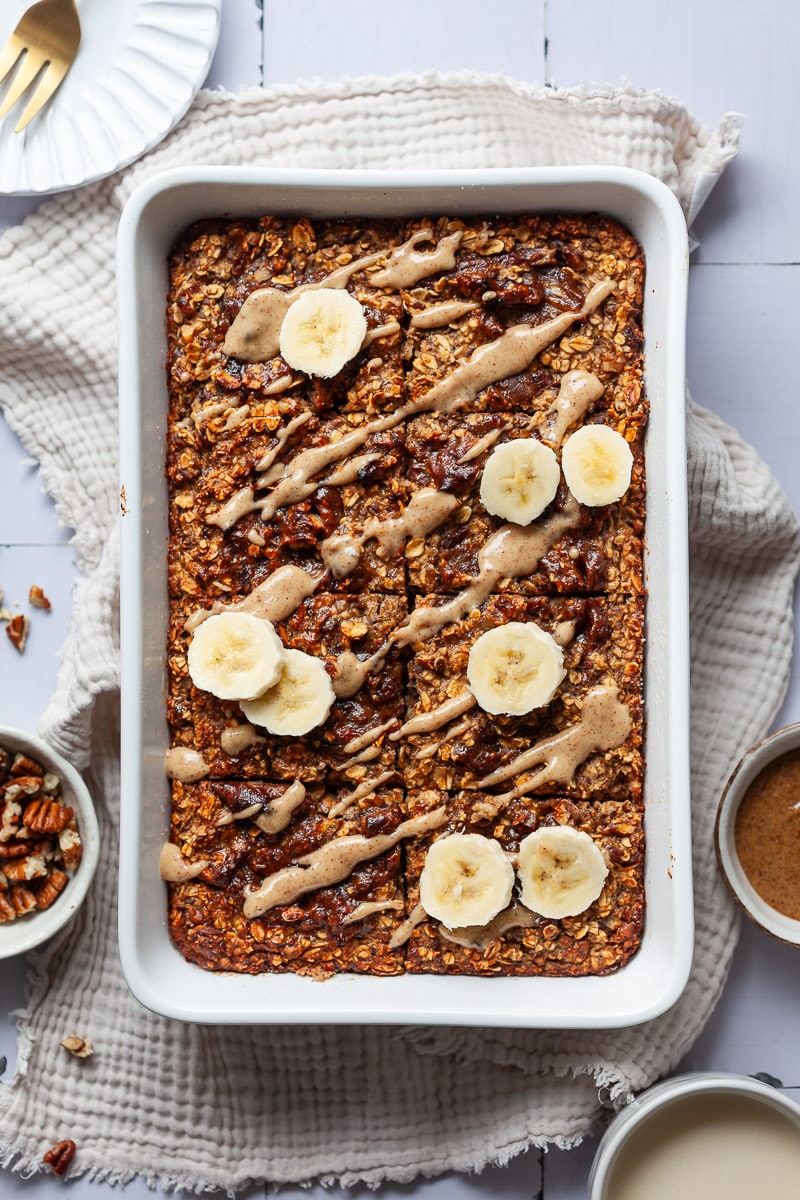 Salted Date Caramel Baked Oats