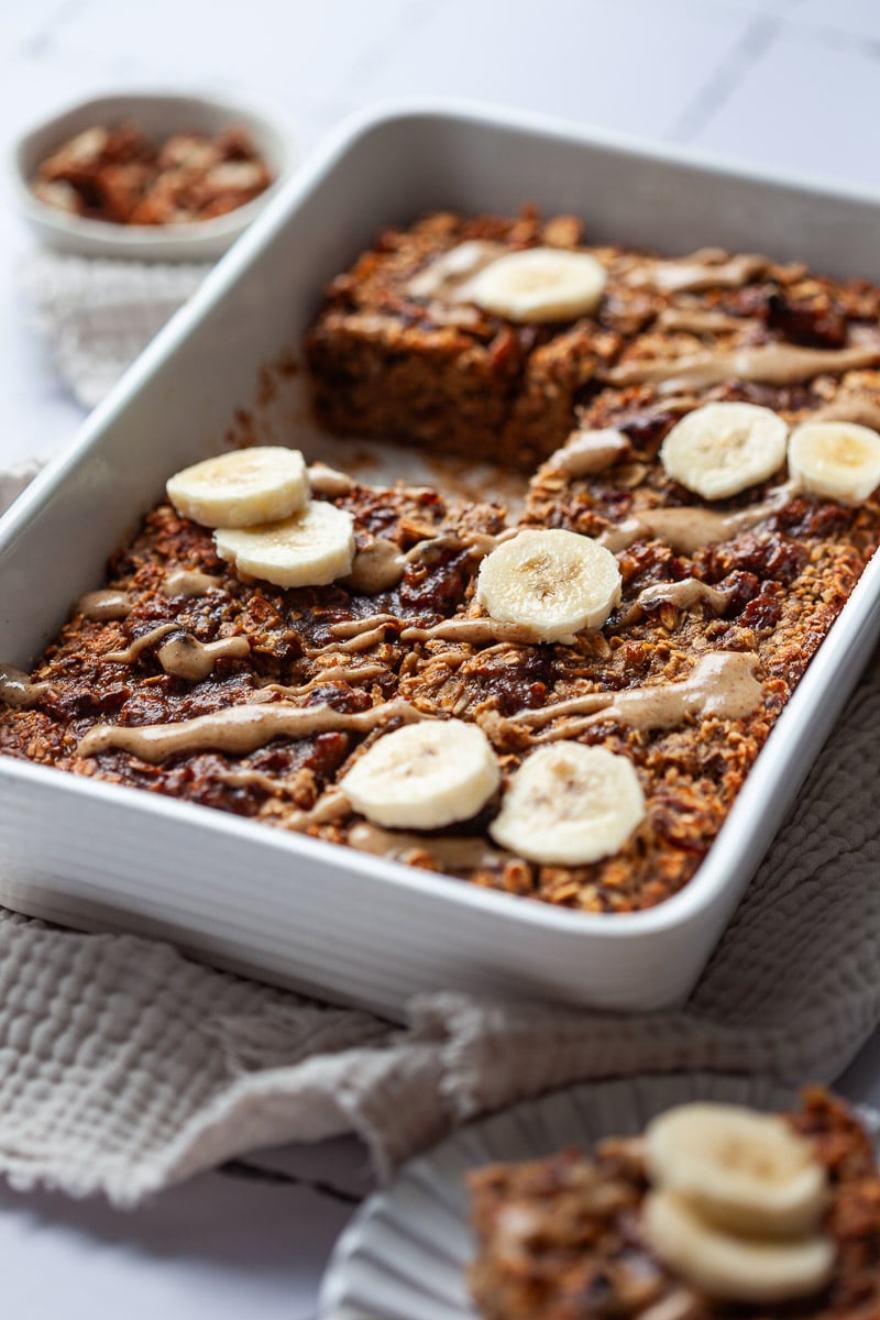 Salted Date Caramel Baked Oats